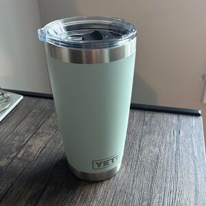 YETI Tumbler in Mint Green